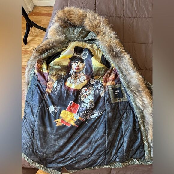 Marco Del Forte REAL FOX FUR Parka
Mona Lisa Abstract Green Made in Italy
S - M - Picture 2 of 16